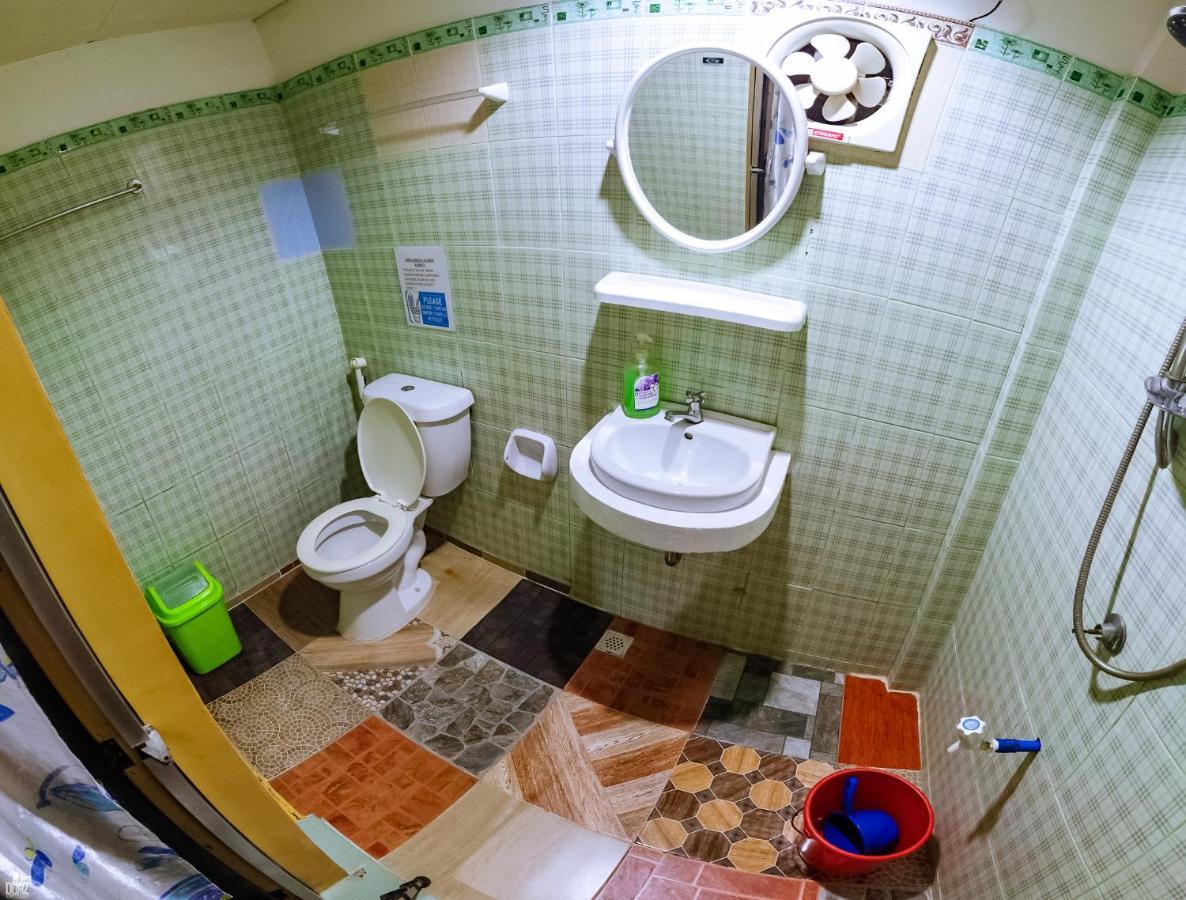 Apo Pension House Coron Exterior photo
